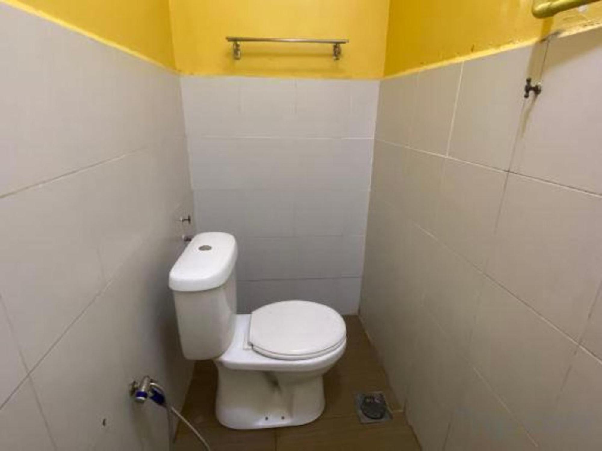 Oyo 91065 Hotel De Anjung Muadzam Shah Luaran gambar